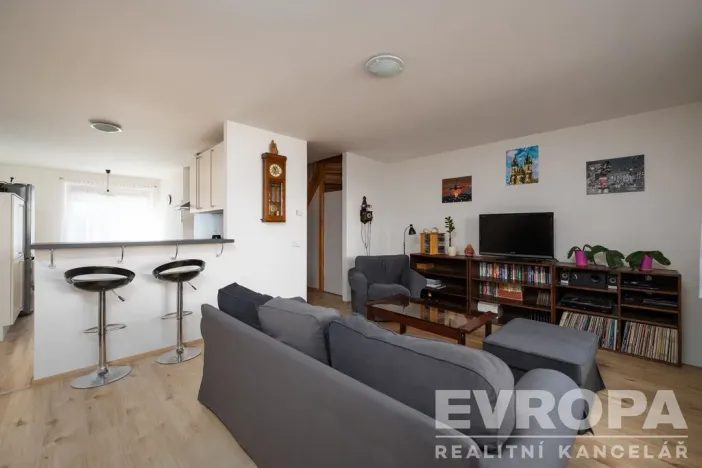 Prodej rodinného domu, Buštěhrad, Ořešín, 130 m2