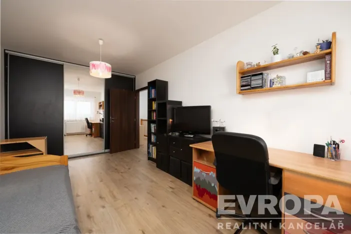 Prodej rodinného domu, Buštěhrad, Ořešín, 130 m2