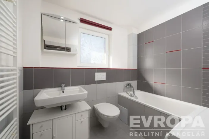 Prodej rodinného domu, Buštěhrad, Ořešín, 130 m2