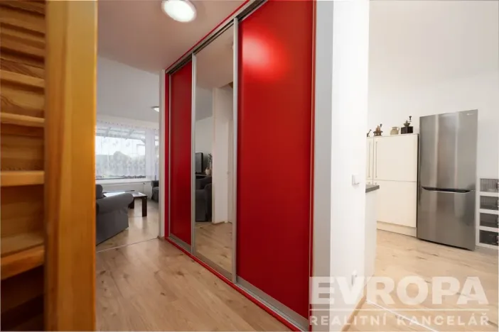Prodej rodinného domu, Buštěhrad, Ořešín, 130 m2