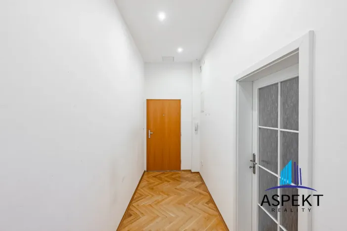 Pronájem bytu 2+kk, Praha - Bubeneč, Jugoslávských partyzánů, 64 m2