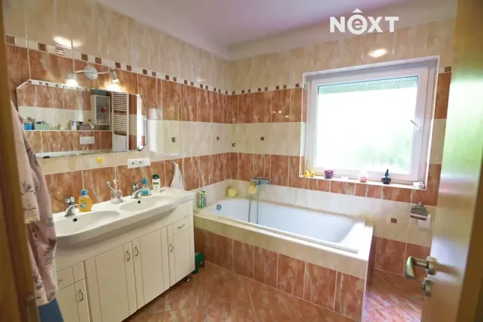 Prodej rodinného domu, Tábor, 431 m2