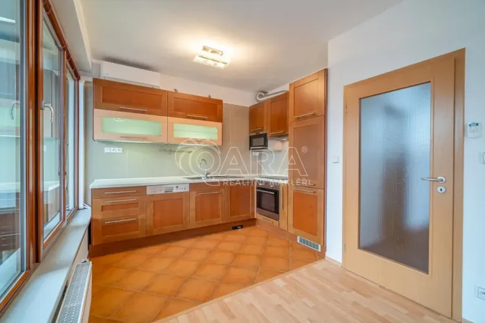 Pronájem bytu 3+kk, Praha - Chodov, Starochodovská, 70 m2