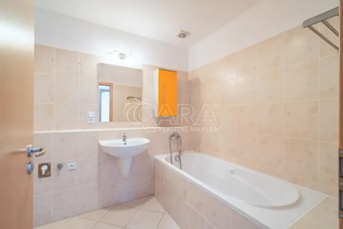 Pronájem bytu 3+kk, Praha - Chodov, Starochodovská, 70 m2