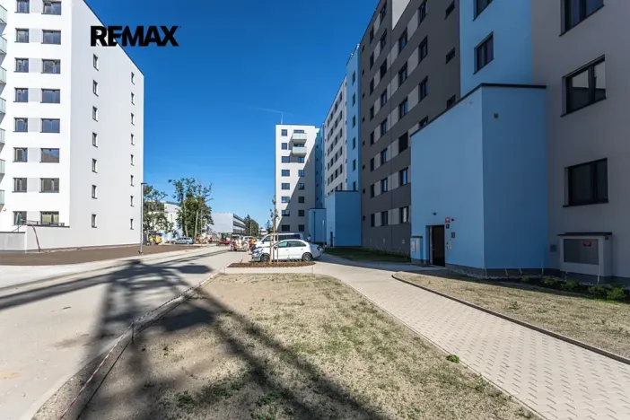 Pronájem bytu 1+kk, Praha - Hostivař, Arnošta Staňka, 29 m2