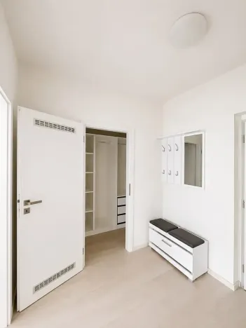 Pronájem bytu 2+kk, Praha - Kbely, Sedlářova, 51 m2
