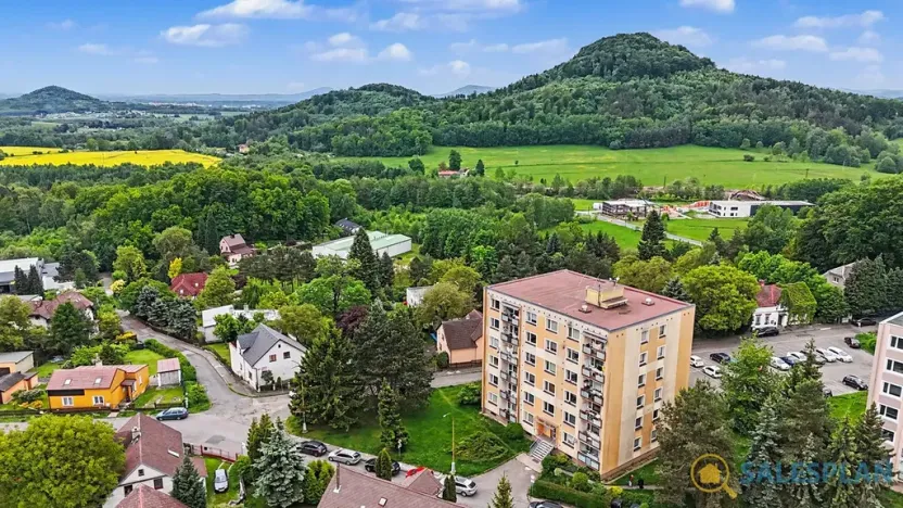 Prodej bytu 3+1, Nový Bor, Hřebenka, 81 m2