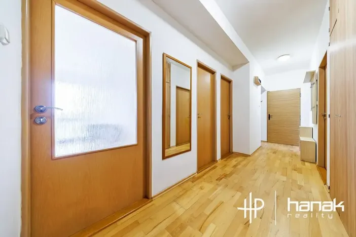 Prodej bytu 3+1, Všechovice, 81 m2