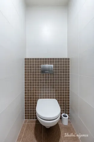 Pronájem bytu 2+kk, Praha - Vršovice, Petrohradská, 60 m2