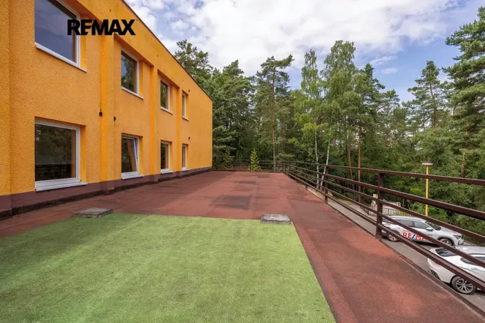 Prodej rodinného domu, Doksy, Pod Borným, 1700 m2