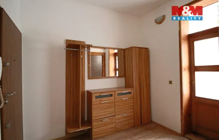Pronájem bytu 2+kk, Hradec Králové, Průmyslová, 54 m2