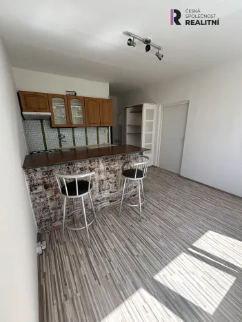 Prodej bytu 1+1, Chodov, Jiráskova, 36 m2