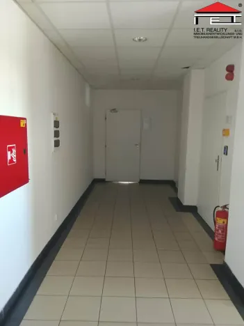 Pronájem kanceláře, Vratimov, Popinecká, 227 m2