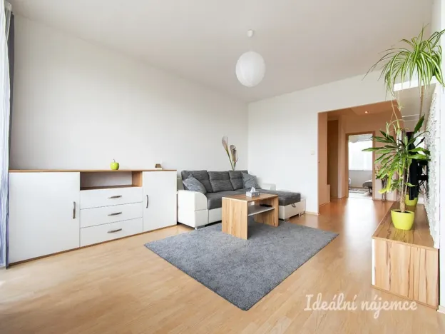 Pronájem bytu 3+kk, Praha - Ruzyně, Dědinská, 77 m2