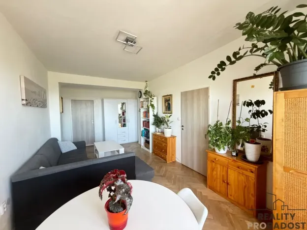 Prodej bytu 3+1, Znojmo, Pražská sídl., 72 m2
