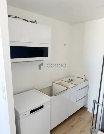 Pronájem bytu 2+kk, Praha, Kurzova, 46 m2