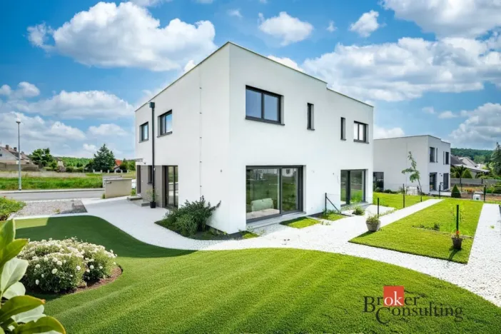 Pronájem rodinného domu, Dubí, Zahradní, 119 m2