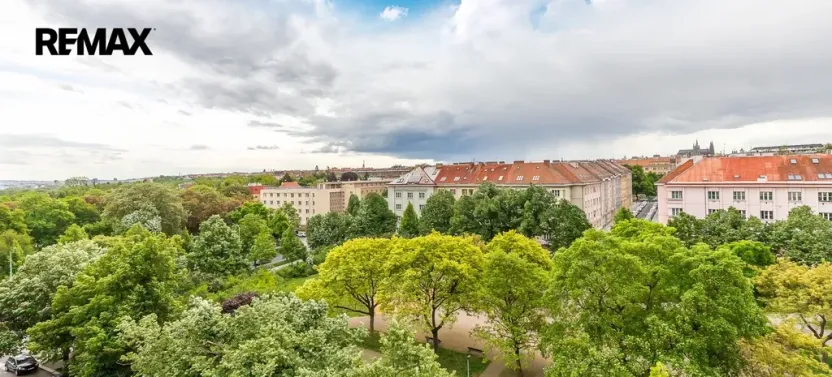 Prodej bytu 2+1, Praha - Bubeneč, náměstí Interbrigády, 95 m2