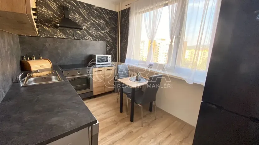 Prodej bytu 2+1, Chomutov, Dřínovská, 66 m2