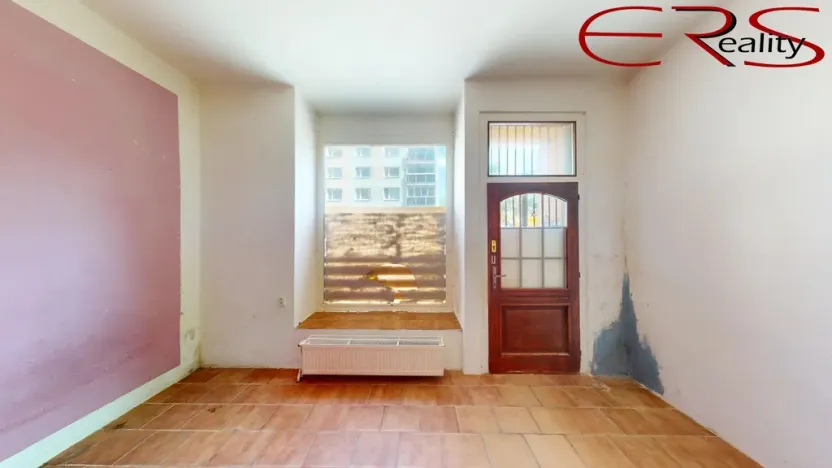 Pronájem obchodního prostoru, Jablonec nad Nisou, Liberecká, 28 m2