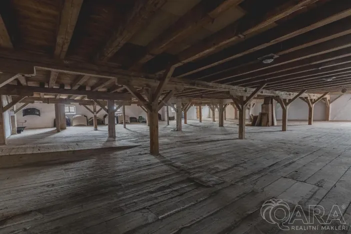 Prodej výrobních prostor, Stod, Domažlická, 9000 m2