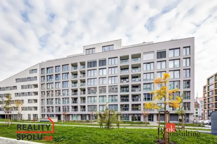 Pronájem bytu 4+kk, Praha - Karlín, U Mlýnského kanálu, 87 m2