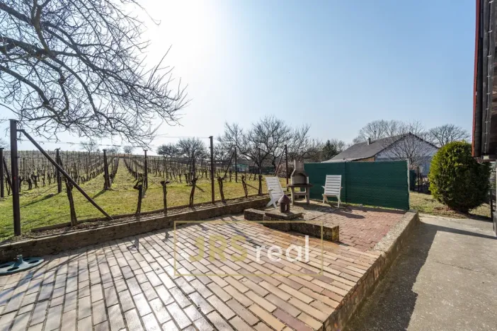 Prodej rodinného domu, Valtice - Úvaly, 101 m2
