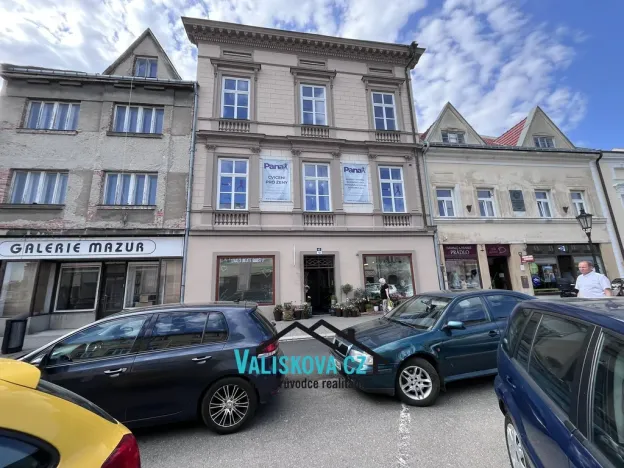 Pronájem obchodního prostoru, Kroměříž, Riegrovo náměstí, 130 m2