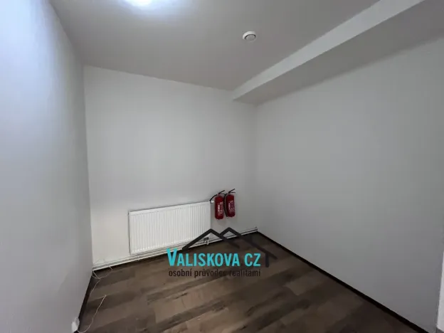 Pronájem obchodního prostoru, Kroměříž, Riegrovo náměstí, 130 m2