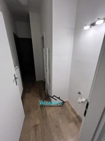 Pronájem obchodního prostoru, Kroměříž, Riegrovo náměstí, 130 m2