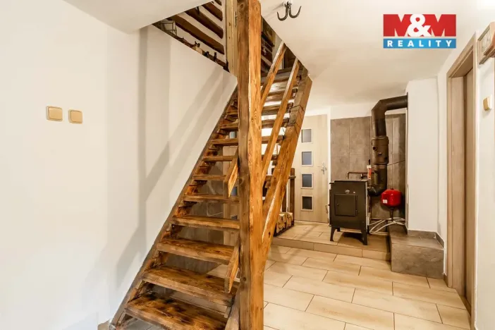 Prodej chalupy, Žandov - Dolní Police, 160 m2
