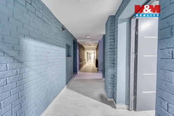 Prodej obchodního prostoru, Karlovy Vary, Foersterova, 952 m2