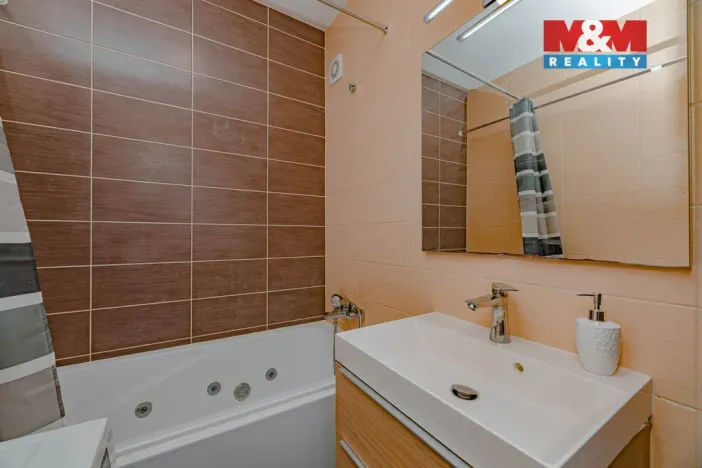 Prodej bytu 3+1, Rychnov nad Kněžnou, Mírová, 70 m2