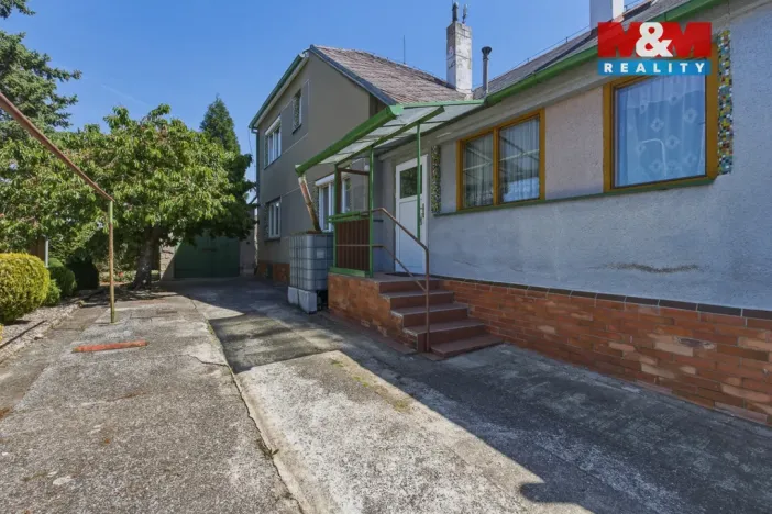 Prodej rodinného domu, Chlumčany - Vlčí, 176 m2