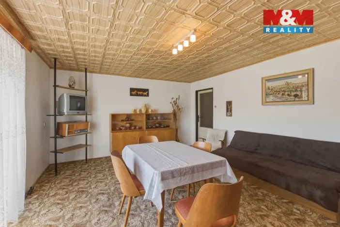 Prodej rodinného domu, Chlumčany - Vlčí, 176 m2