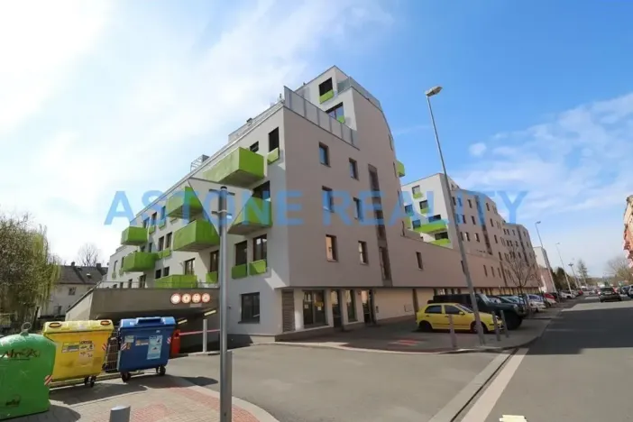 Pronájem bytu 2+kk, Praha - Strašnice, U hranic, 50 m2