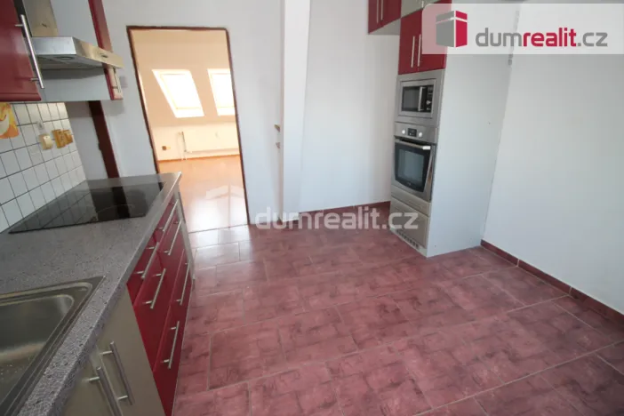 Prodej bytu 2+kk, Horní Slavkov, Poštovní, 58 m2