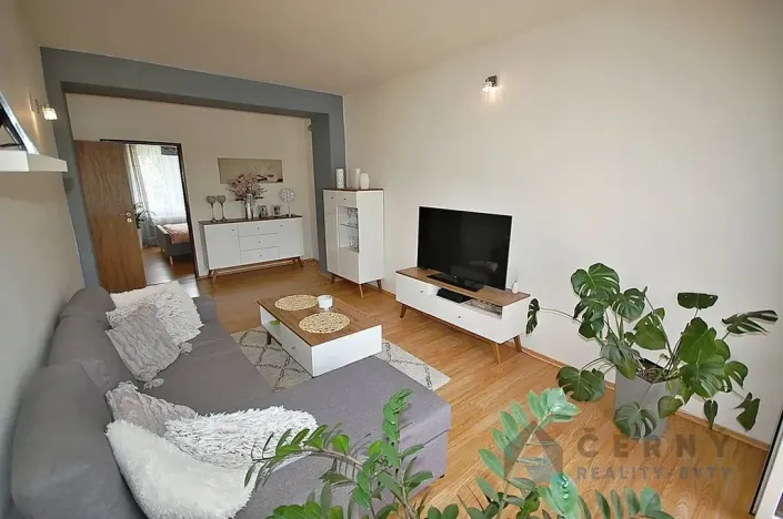 Pronájem bytu 2+1, Liberec, Slovenského národního povstání, 53 m2