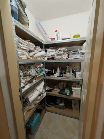 Pronájem bytu 1+1, Praha, Prvního pluku, 48 m2
