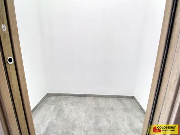 Pronájem bytu 2+kk, Znojmo, Vídeňská třída, 46 m2