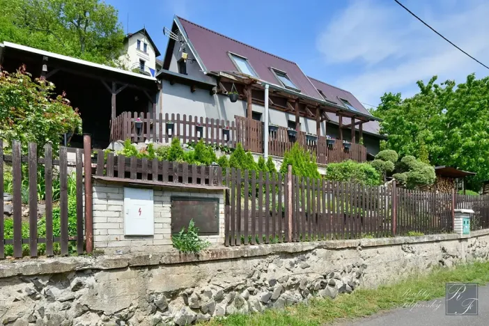 Prodej rodinného domu, Dolní Zálezly, Meruňková, 80 m2