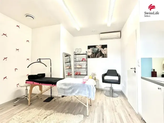 Pronájem obchodního prostoru, Kolín, Sokolská, 93 m2