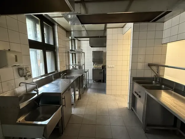 Pronájem restaurace, Liberec, Železná, 215 m2