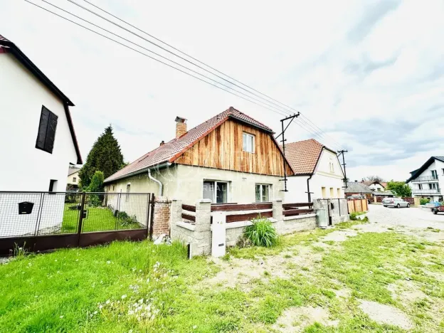 Prodej vícegeneračního domu, Chlumany, 200 m2