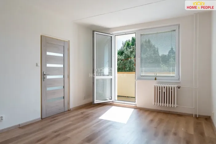 Prodej bytu 3+1, Znojmo, Aninská, 61 m2