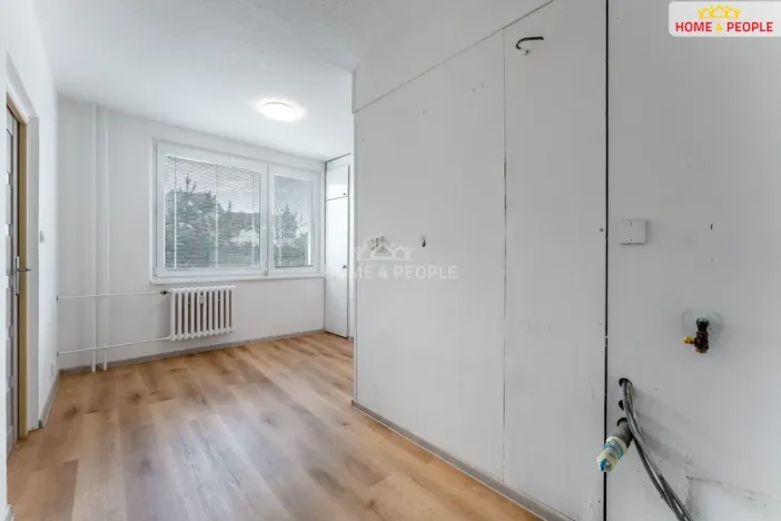Prodej bytu 3+1, Znojmo, Aninská, 61 m2