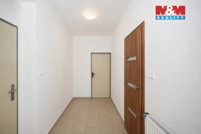 Prodej bytu 3+1, Nadějov, 85 m2