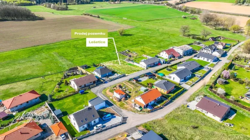 Prodej pozemku pro bydlení, Lešetice, 819 m2