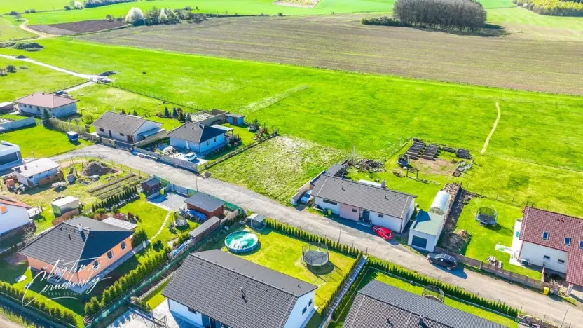 Prodej pozemku pro bydlení, Lešetice, 819 m2