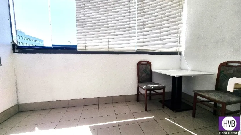 Pronájem bytu 1+kk, Praha - Vysočany, Poděbradská, 33 m2